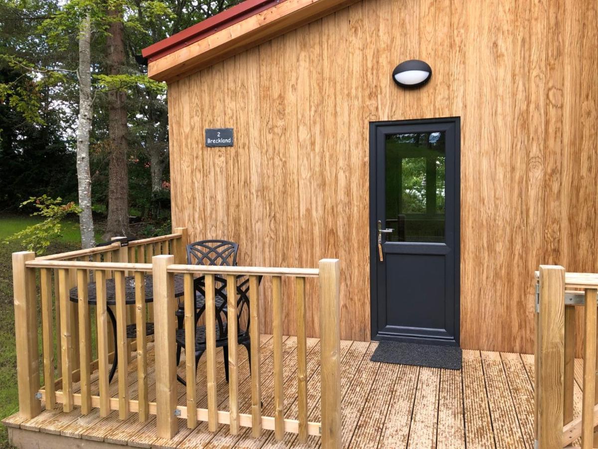 Breckland Lodge 2 With Hot Tub Belladrum Kültér fotó